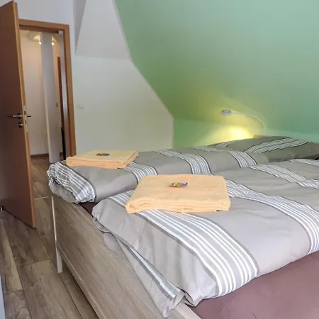 Zum Brockenbaecker In شيارك